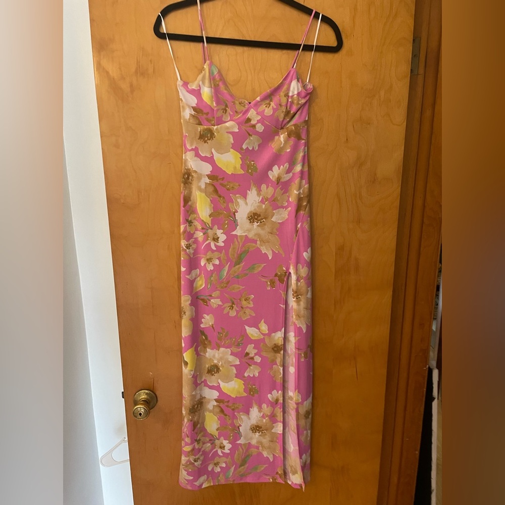 NWT- Pink floral midi dress with high slit